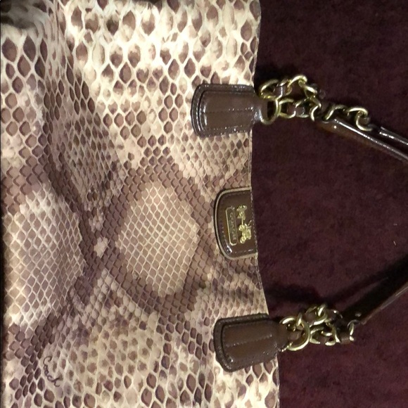 Coach tote - Picture 2 of 6